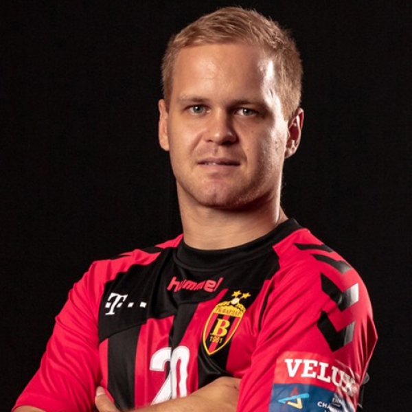 Staš Skube