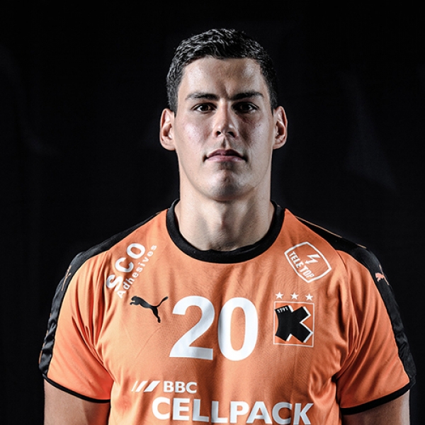 Luka  Maros