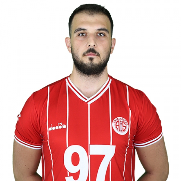 Semih Kuzubas